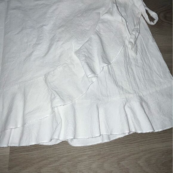 Women's White Ruffle Wrap Skirt - Picture 5 of 9